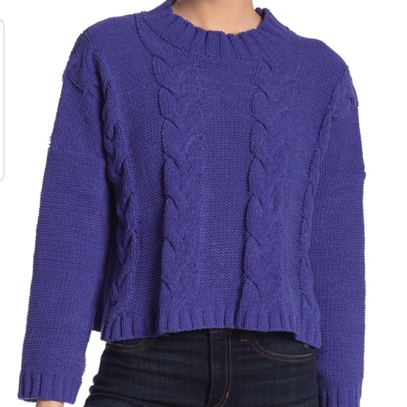 NWT Cotton Emporium Women’s Black Chenille Cable K
